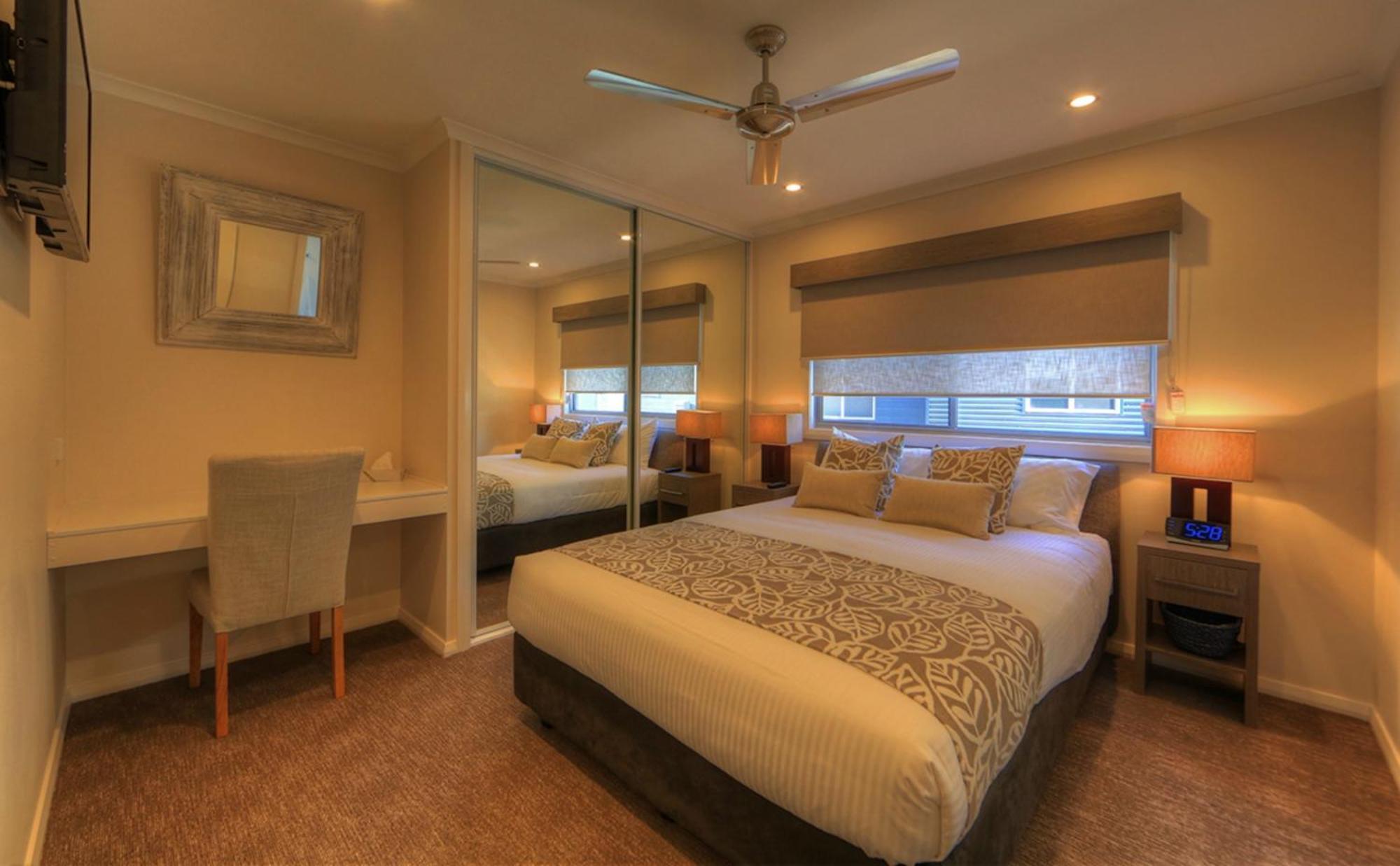 Отель Nrma Tathra Beachfront Holiday Park Номер фото